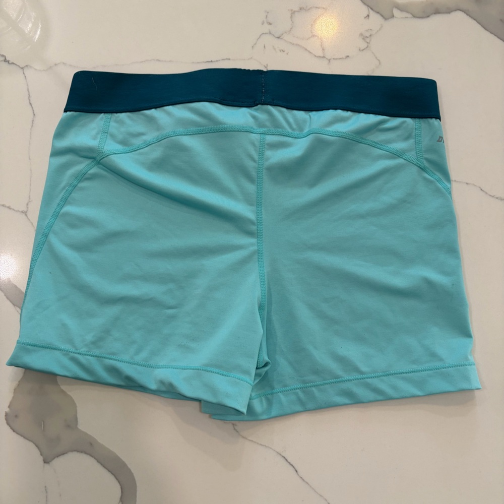 Nike Pro Shorts - Picture 2 of 6